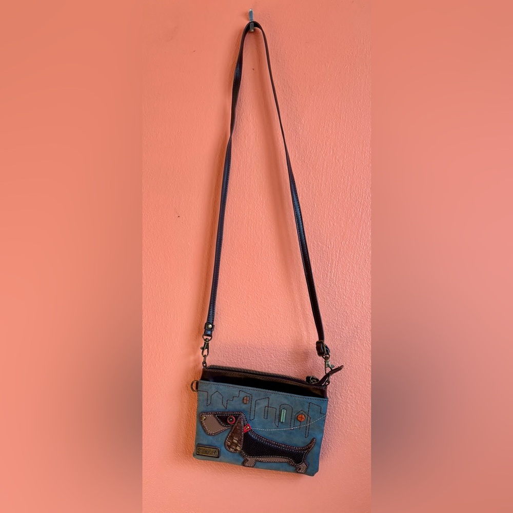 Chala Crossbody Bag with 2 Adjustable Straps - Picture 2 of 6